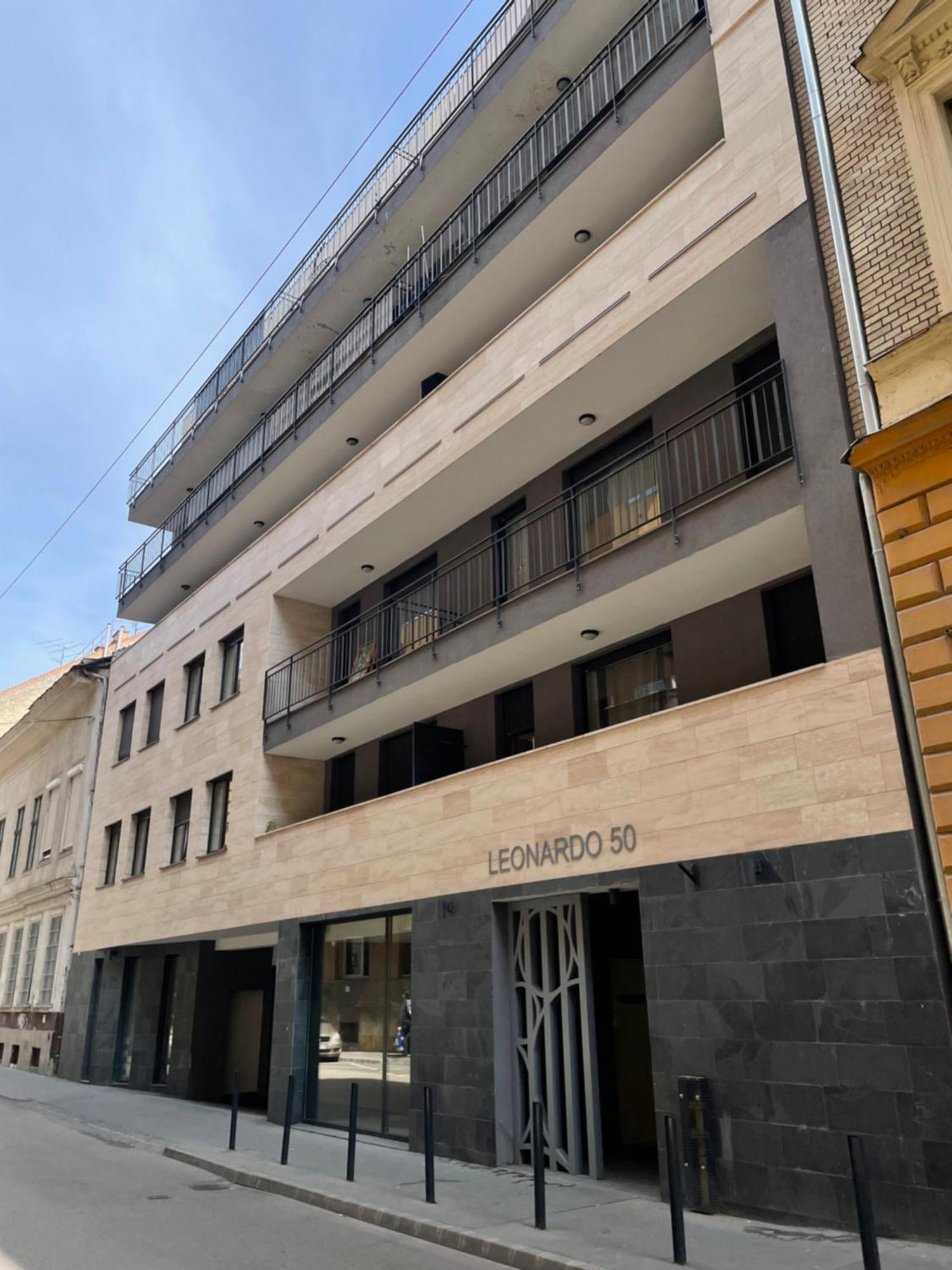 Leonardo50 Apartmán *